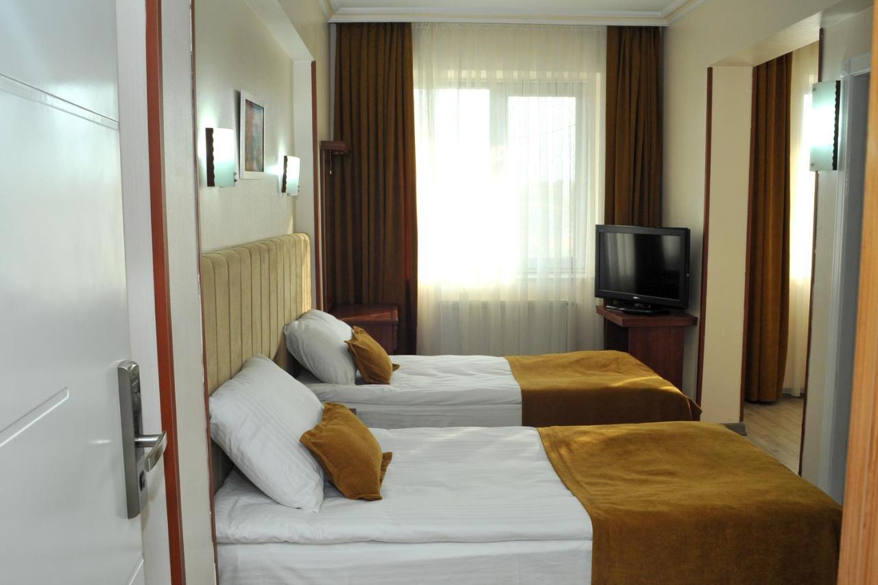 Lion Otel